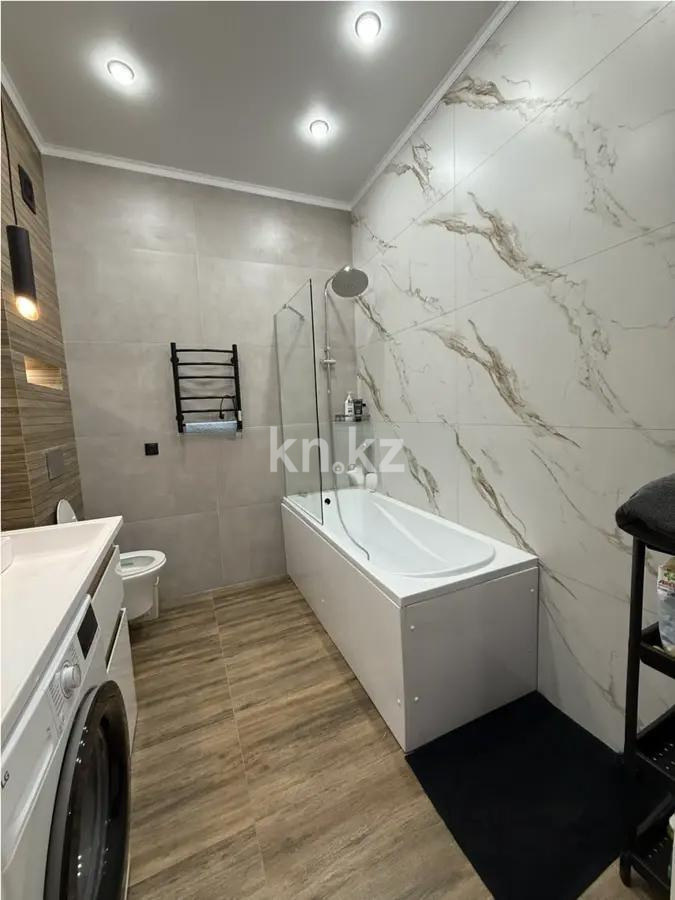 Продажа 2-комнатной квартиры, 65 м², пр. Серкебаева, дом  146/3 в Алматы - фото 5