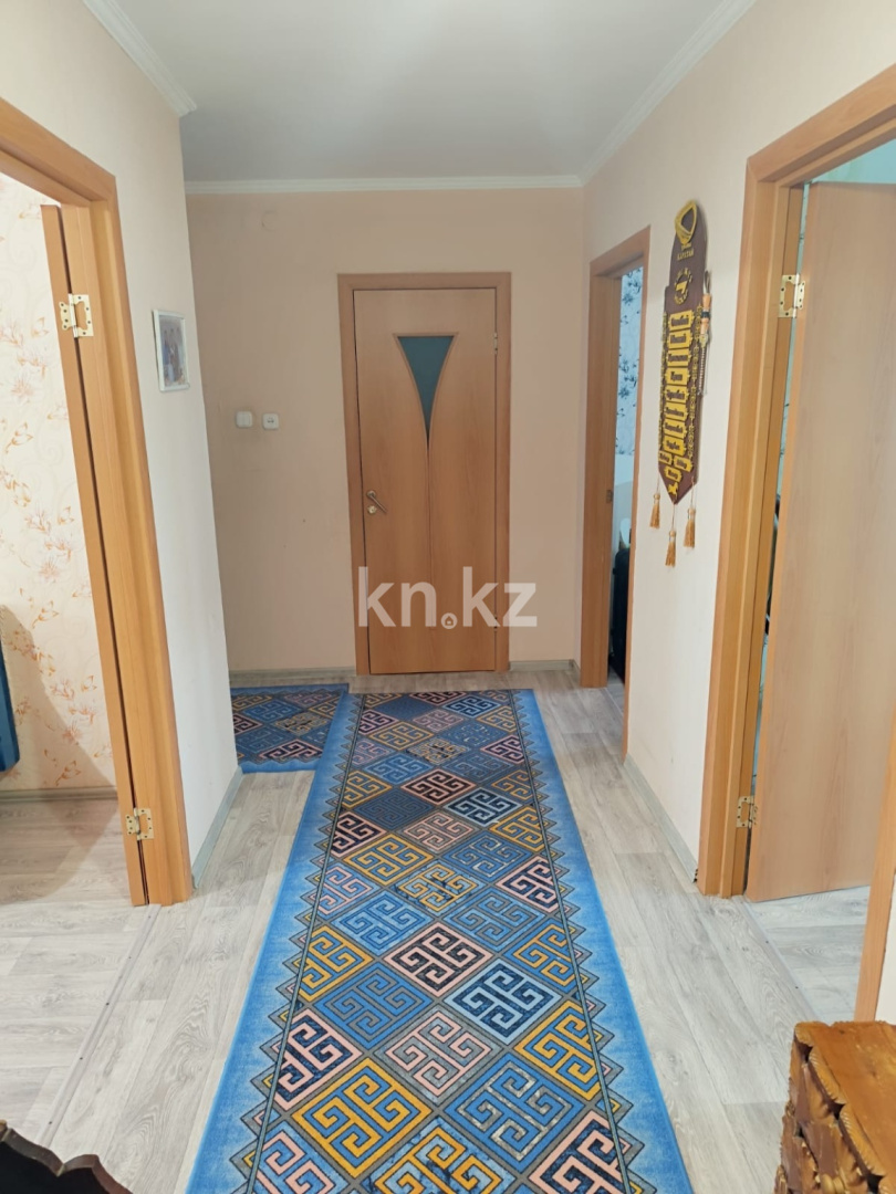 Продажа 3-комнатной квартиры, 72.8 м² в Уральске - фото 8