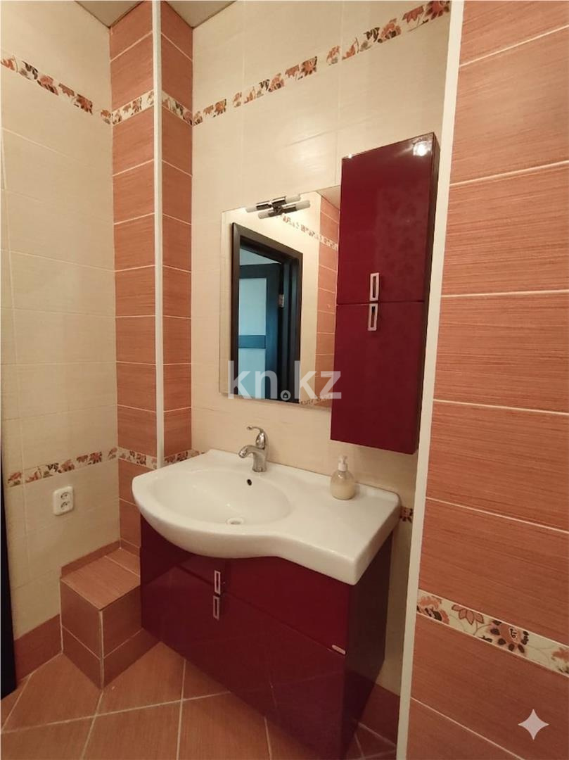 Продажа 2-комнатной квартиры, 77 м² в Караганде - фото 14