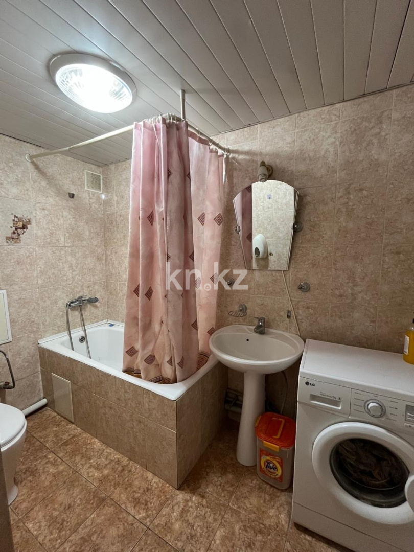 Продажа 4-комнатной квартиры, 83.2 м² в Астане - фото 8