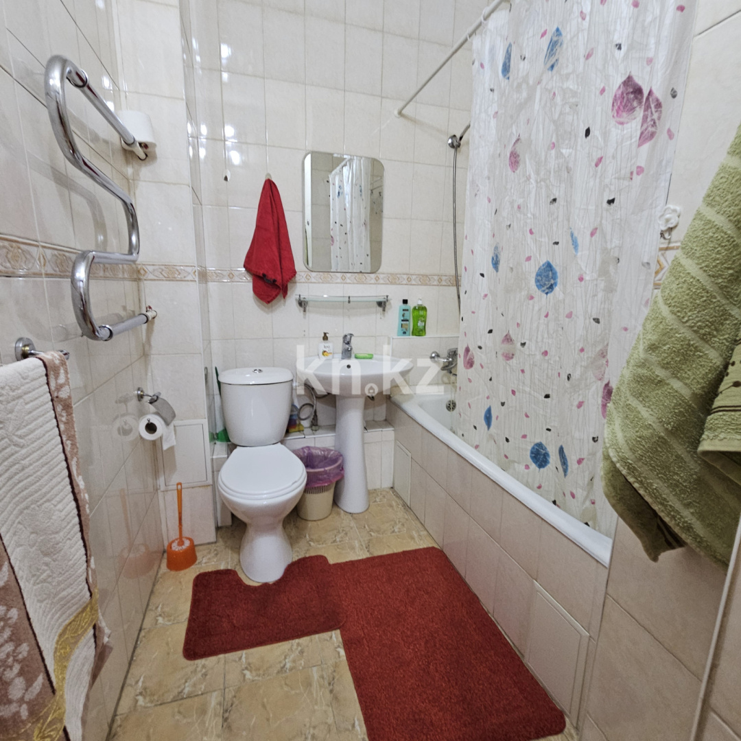 Аренда 1-комнатной квартиры посуточно, 42 м² в Алматы - фото 17