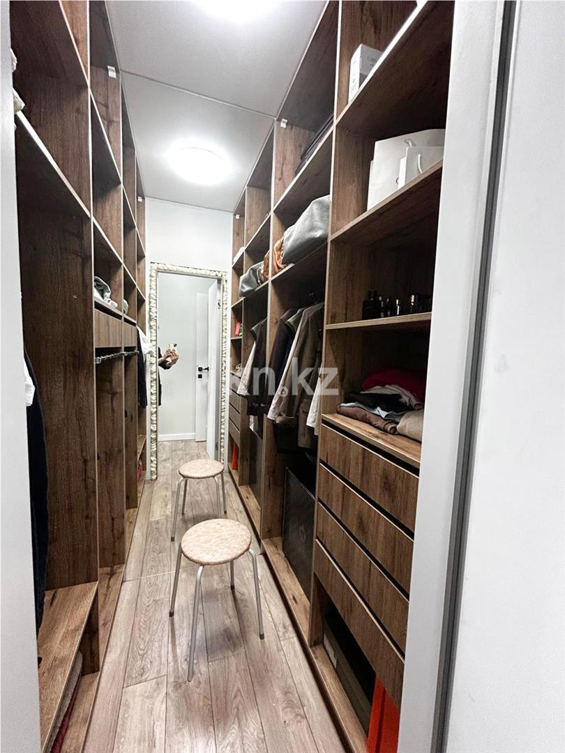 Продажа 4-комнатной квартиры, 101 м², ул. Таттимбета в Караганде - фото 9