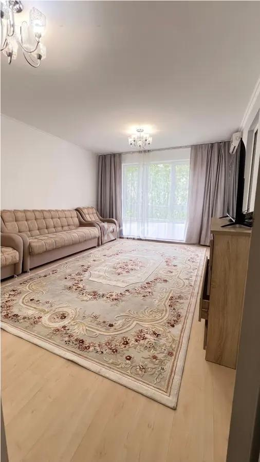 Продажа 2-комнатной квартиры, 65 м², мкр-н Аккент, дом  62 в Алматы