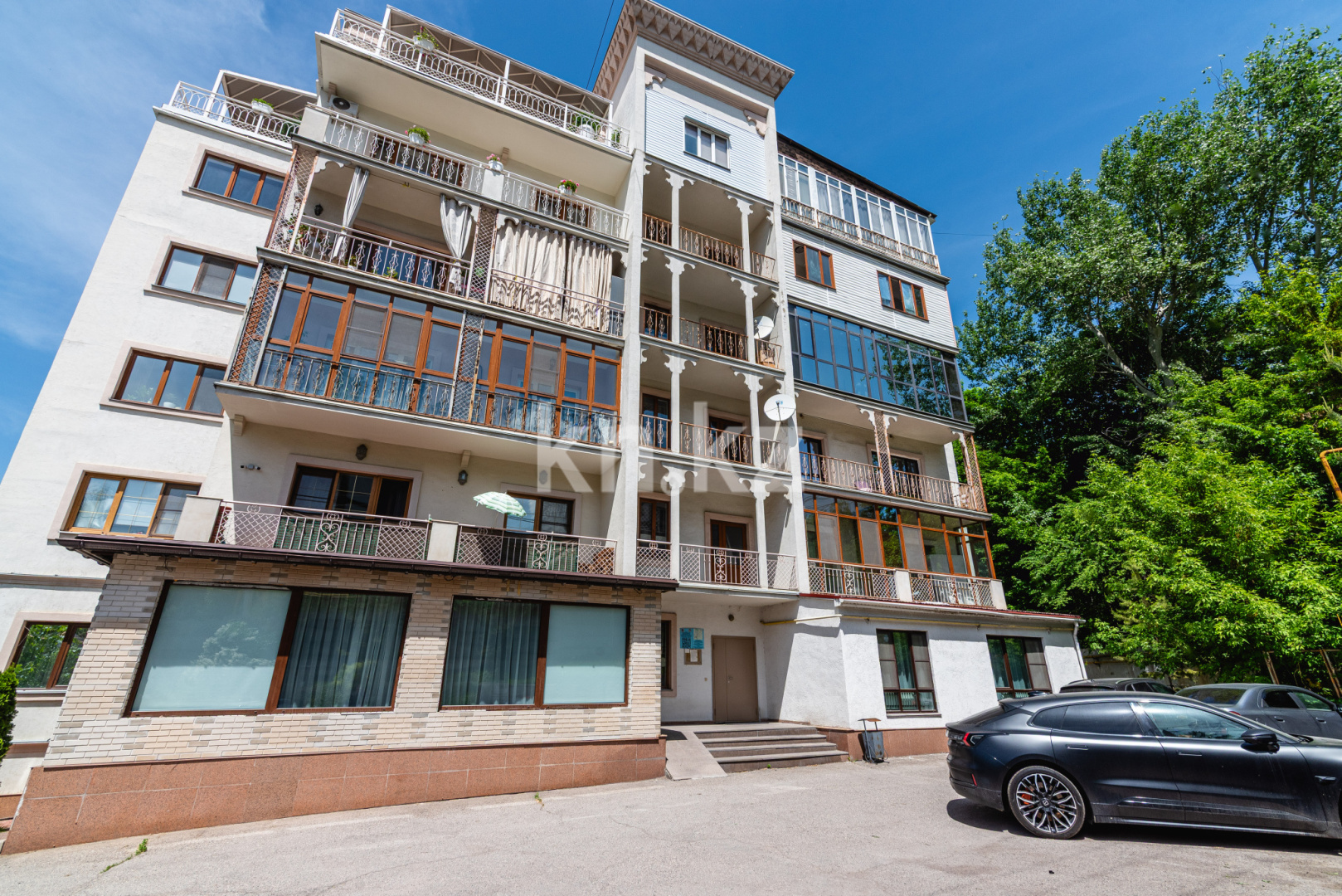 Продажа 4-комнатной квартиры, 132 м² в Алматы - фото 30