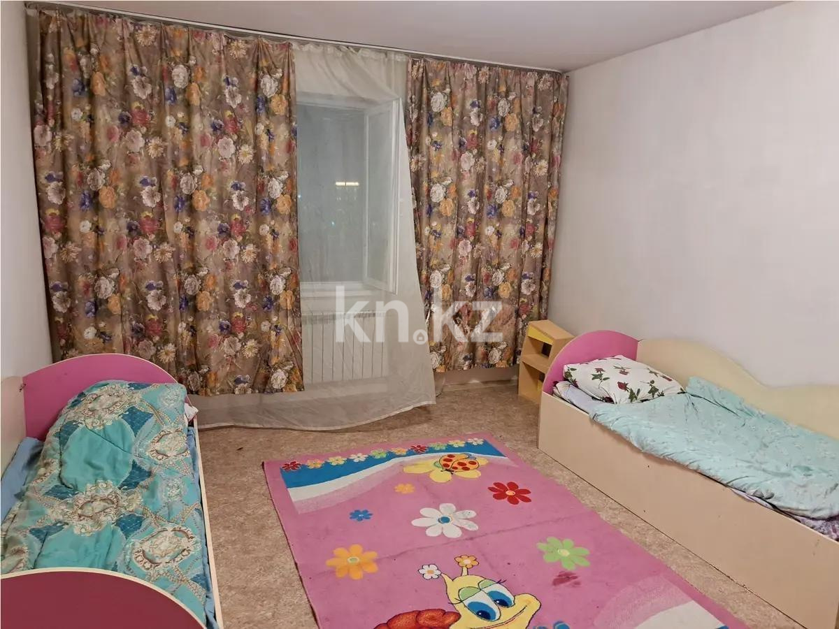 Продажа 3-комнатной квартиры, 98 м², мкр-н Аксай-3б, дом  30а в Алматы - фото 3
