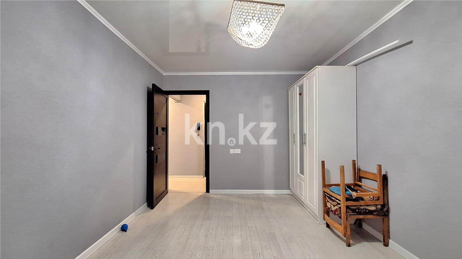 Продажа 5-комнатной квартиры, 86 м², 11а мкр. в Караганде - фото 8