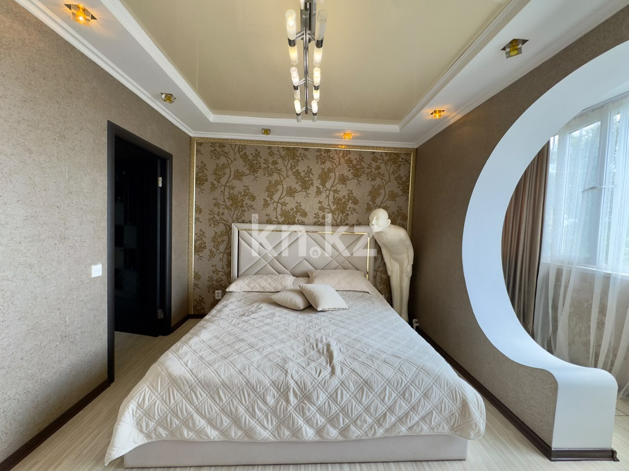 Продажа 4-комнатной квартиры, 90 м² в Караганде - фото 8