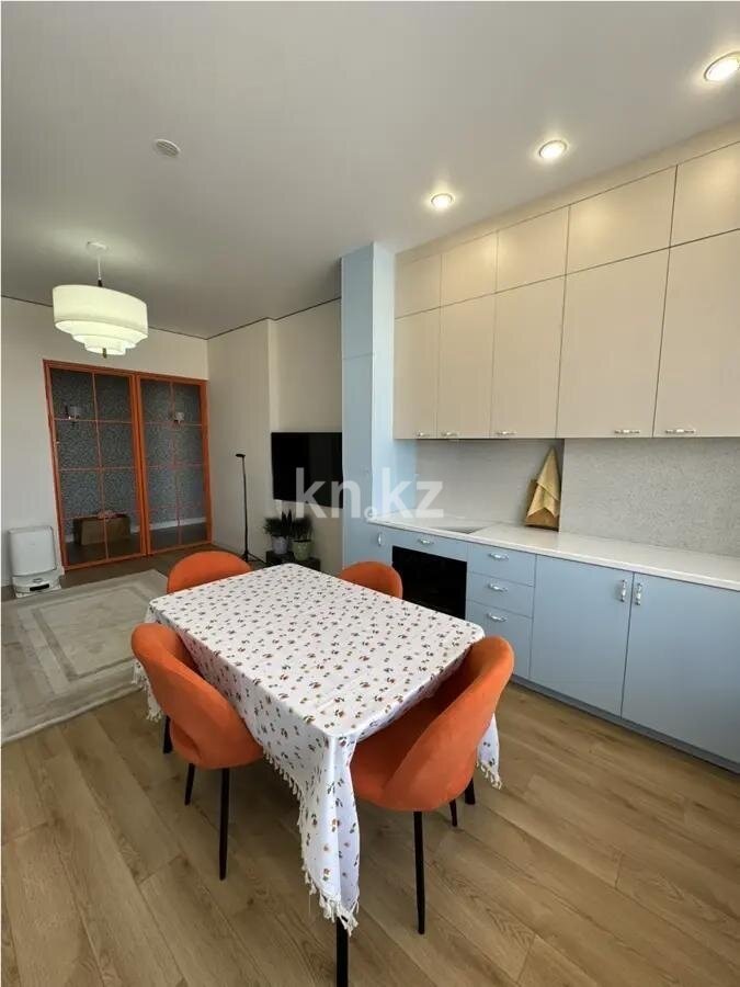 Продажа 4-комнатной квартиры, 106 м² в Астане