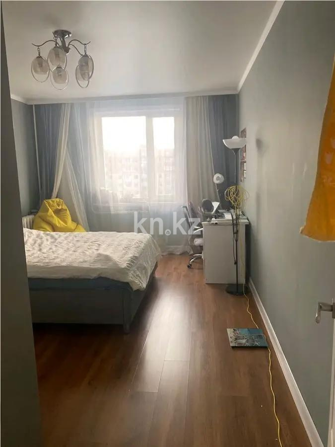 Продажа 3-комнатной квартиры, 75 м², ул. Сауран, дом  12/1 в Астане - фото 3