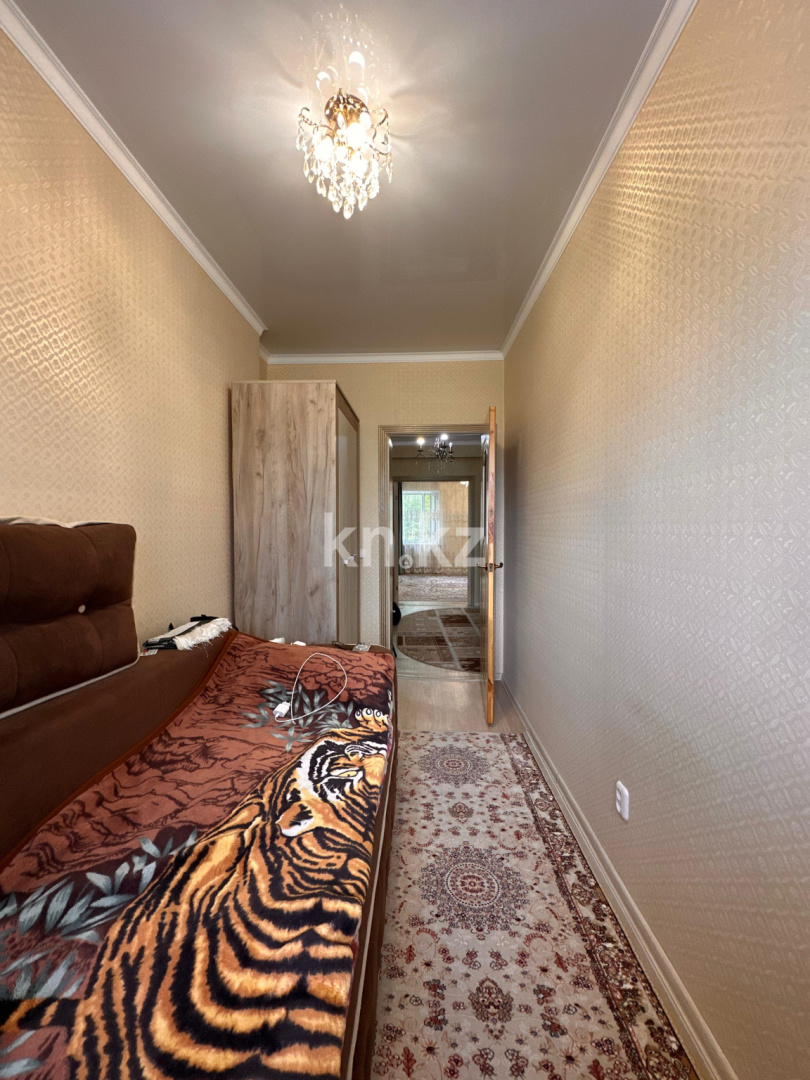 Продажа 3-комнатной квартиры, 71 м², ул. Абая, дом  46 в Караганде - фото 15