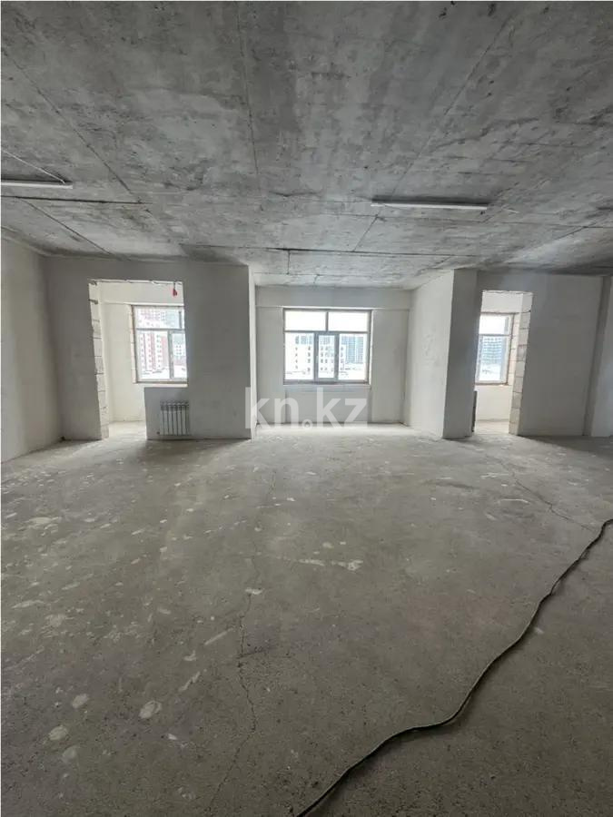 Продажа 4-комнатной квартиры, 162.2 м² в Астане - фото 2