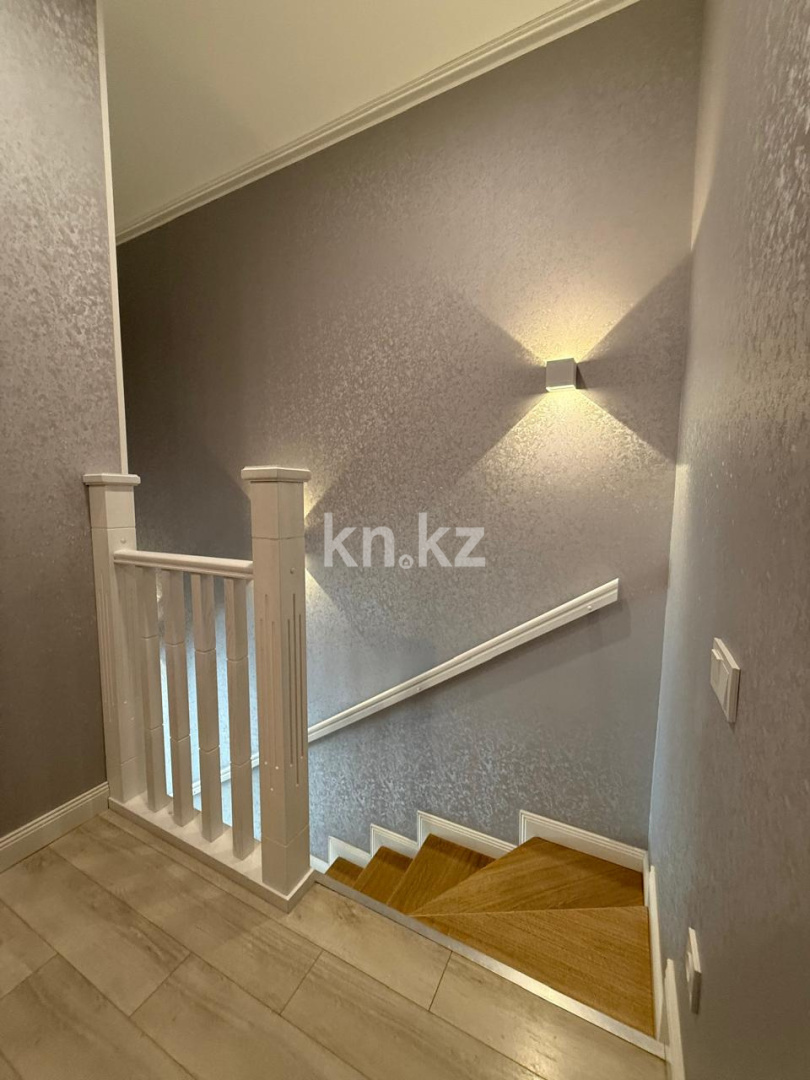 Продажа 4-комнатной квартиры, 138.4 м² в Караганде - фото 28