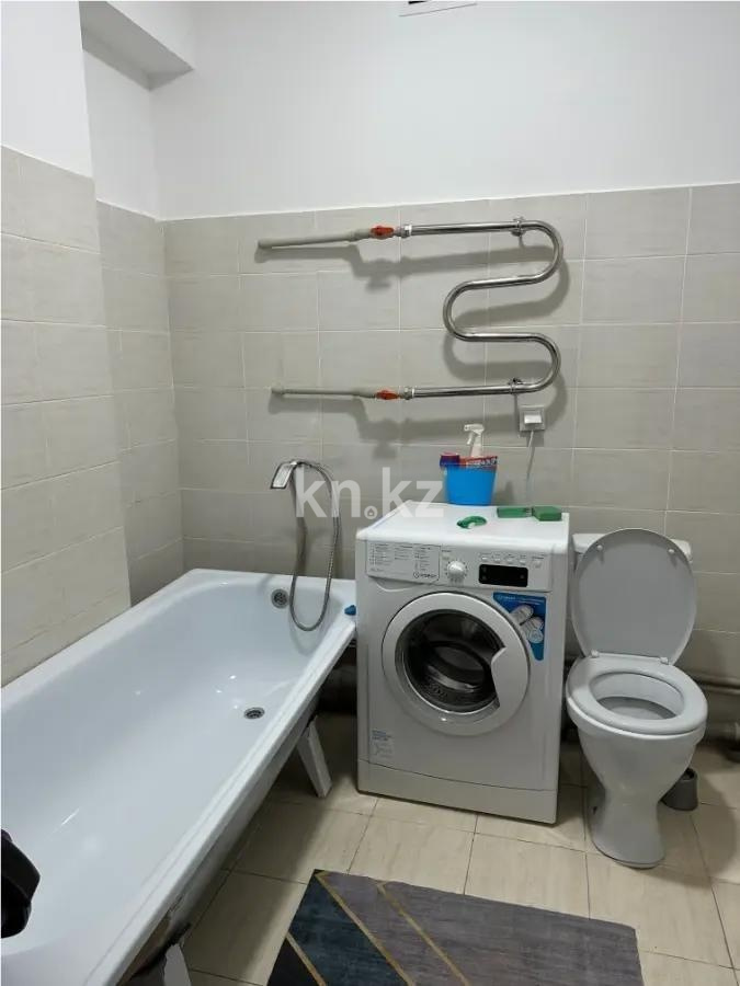Продажа 2-комнатной квартиры, 72 м² в Алматы - фото 4
