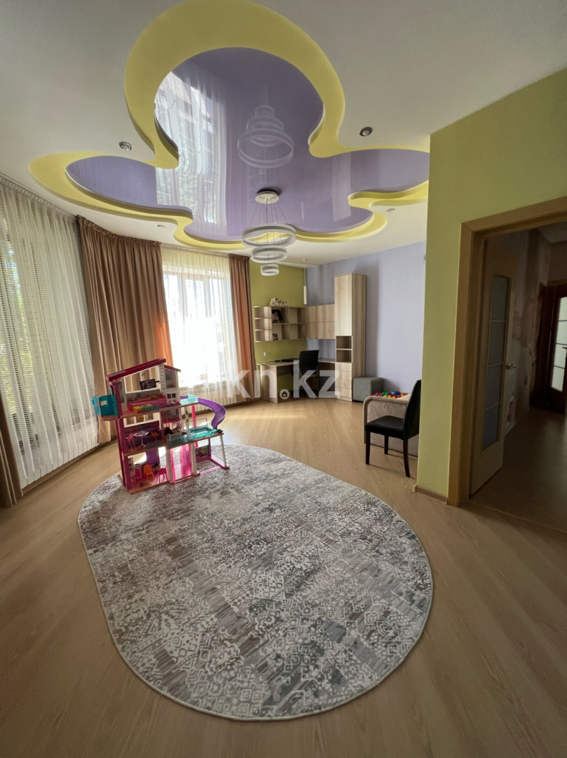 Продажа 7-комнатного дома, 474 м², ул. Комиссарова в Караганде - фото 21