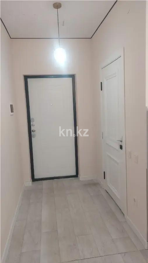 Продажа 1-комнатной квартиры, 29 м², ул. Омарова, дом  11 в Алматы - фото 3