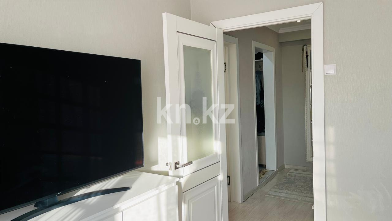 Продажа 4-комнатной квартиры, 81 м², мкр-н Степной-4 в Караганде - фото 2