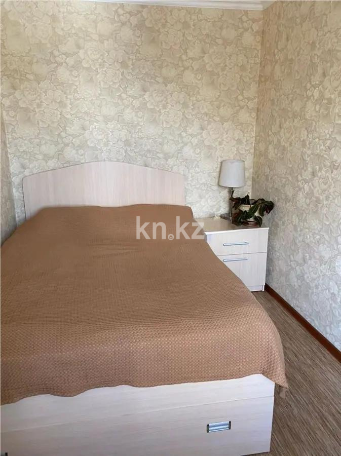 Продажа 2-комнатной квартиры, 42 м², мкр-н 12, дом  6 в Караганде - фото 2