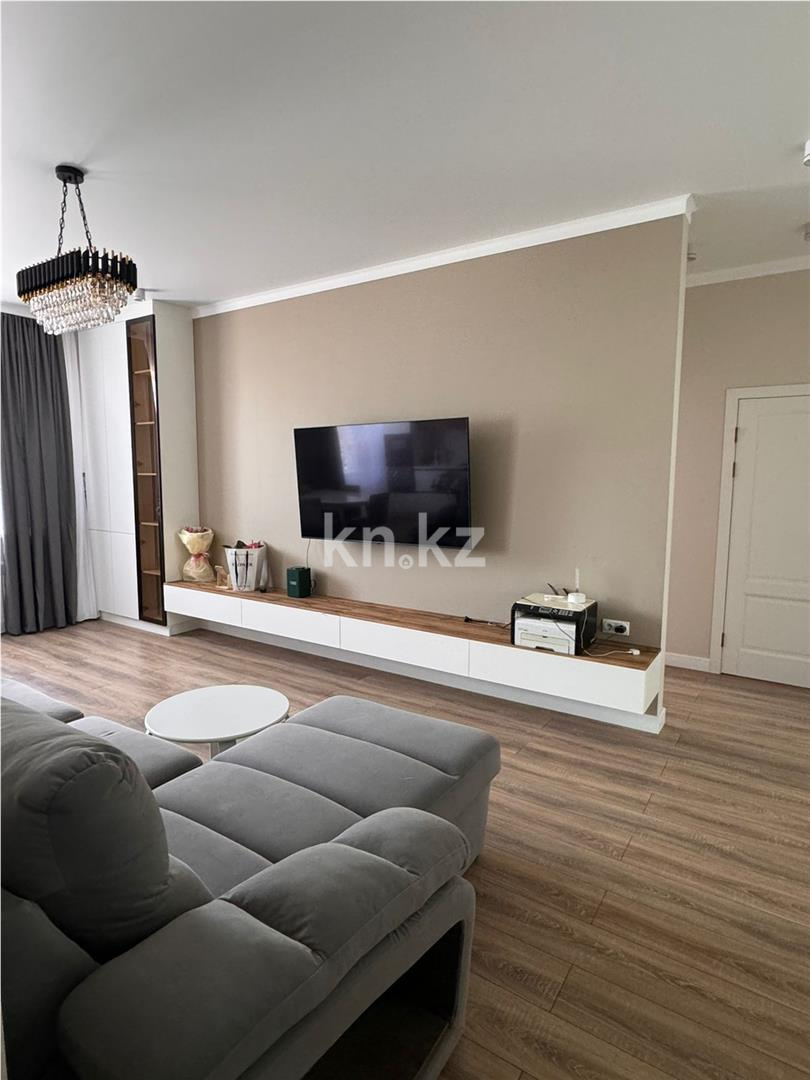 Продажа 3-комнатной квартиры, 75 м², ул. Жанибекова, дом  118 в Караганде - фото 2