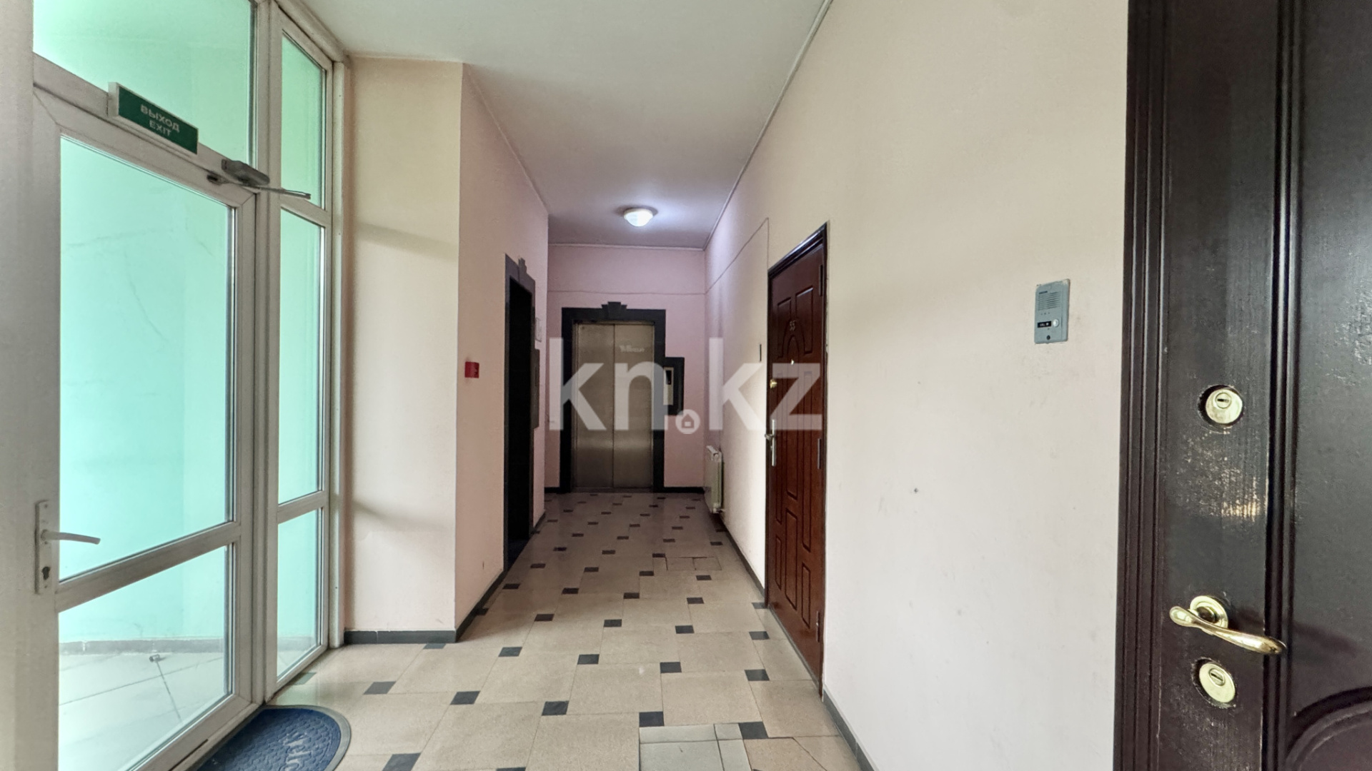 Продажа 5-комнатной квартиры, 186.4 м², мкр-н Самал-3 в Алматы - фото 16