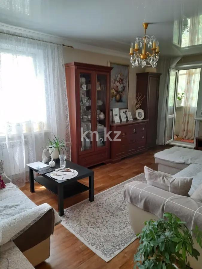 Продажа 3-комнатной квартиры, 62 м², пр. Строителей, дом  20 в Караганде