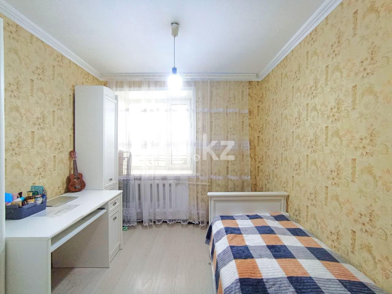 Продажа 4-комнатной квартиры, 84 м², ул. Ермекова, дом  52 в Караганде