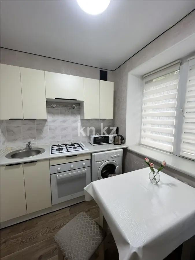 Продажа 1-комнатной квартиры, 35 м², пр. Назарбаева, дом  278 в Алматы - фото 2