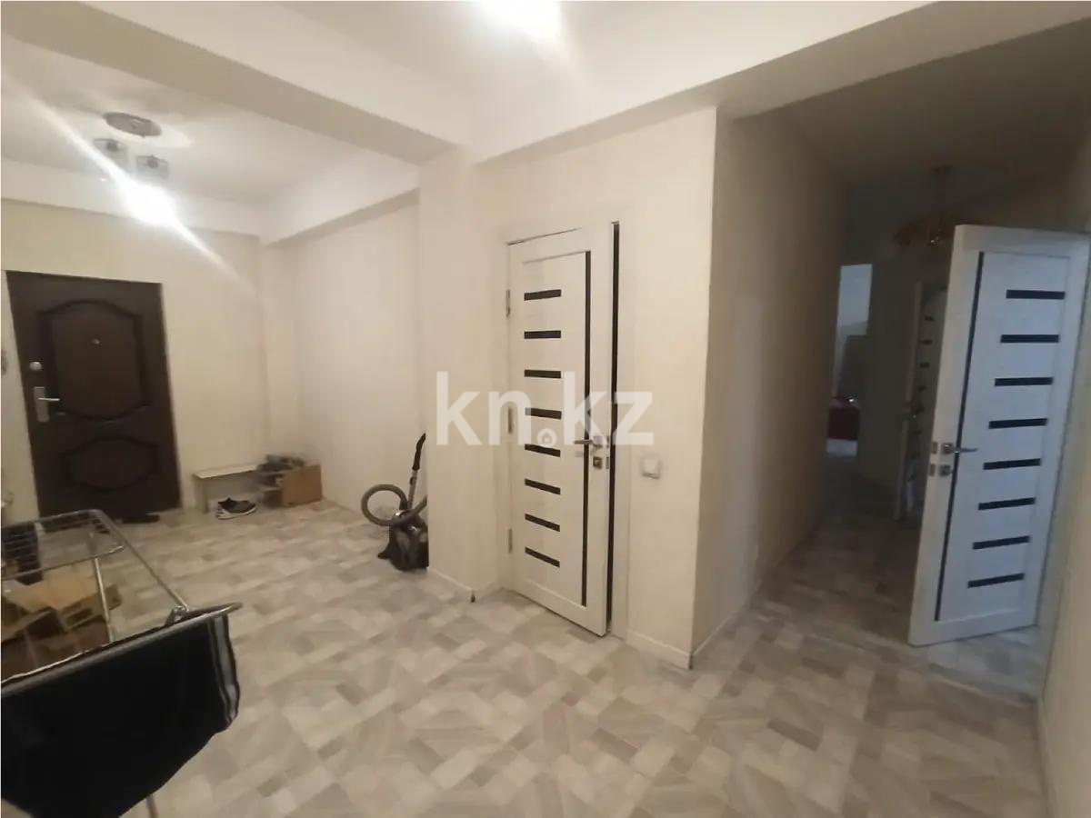 Продажа 3-комнатной квартиры, 81 м², мкр-н Айнабулак-2, дом  32А в Алматы - фото 8