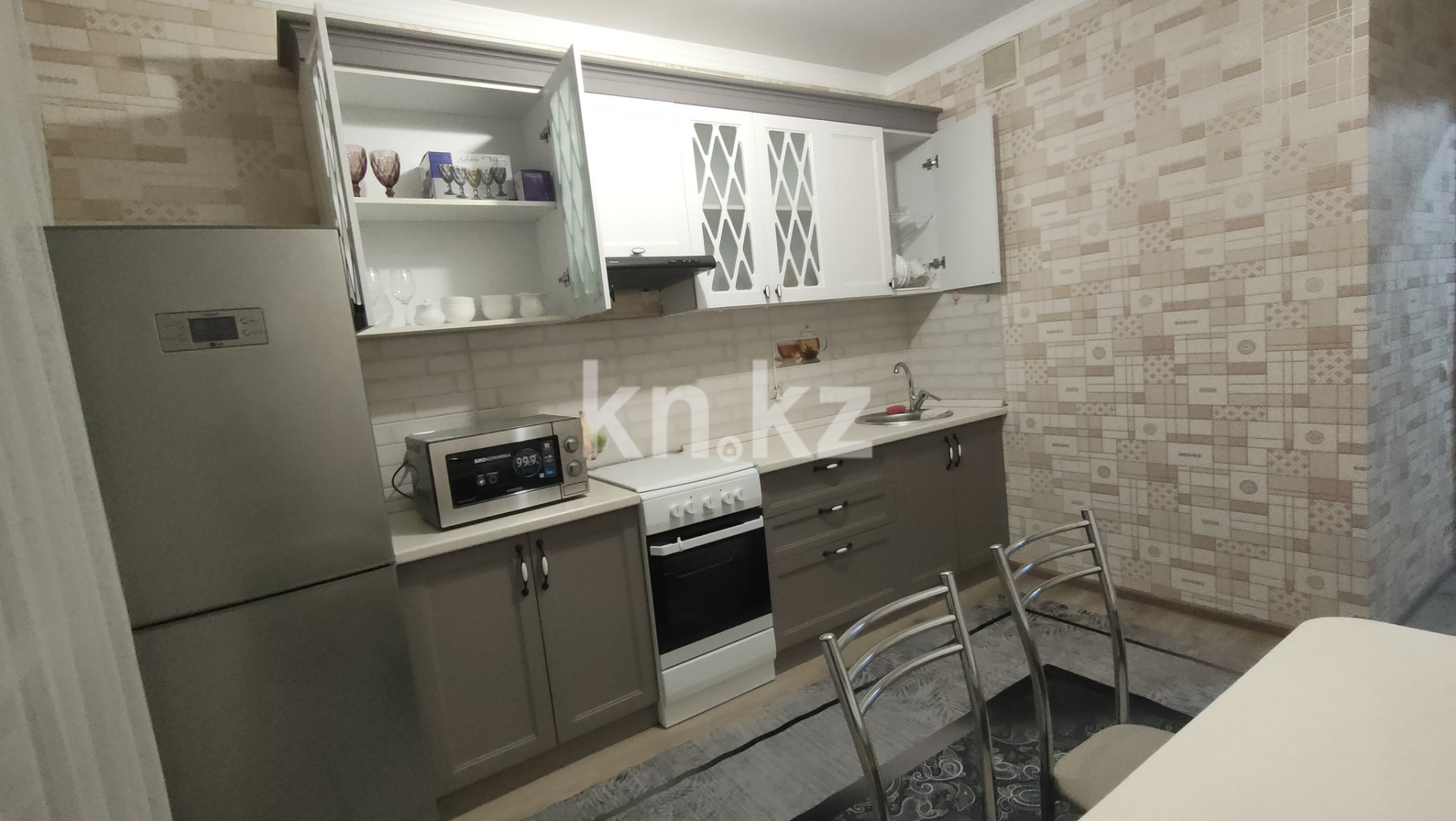 Аренда 1-комнатной квартиры посуточно, 41 м², пр. Кабанбай батыра, дом  48/9 - ул. Орынбор в Астане - фото 3