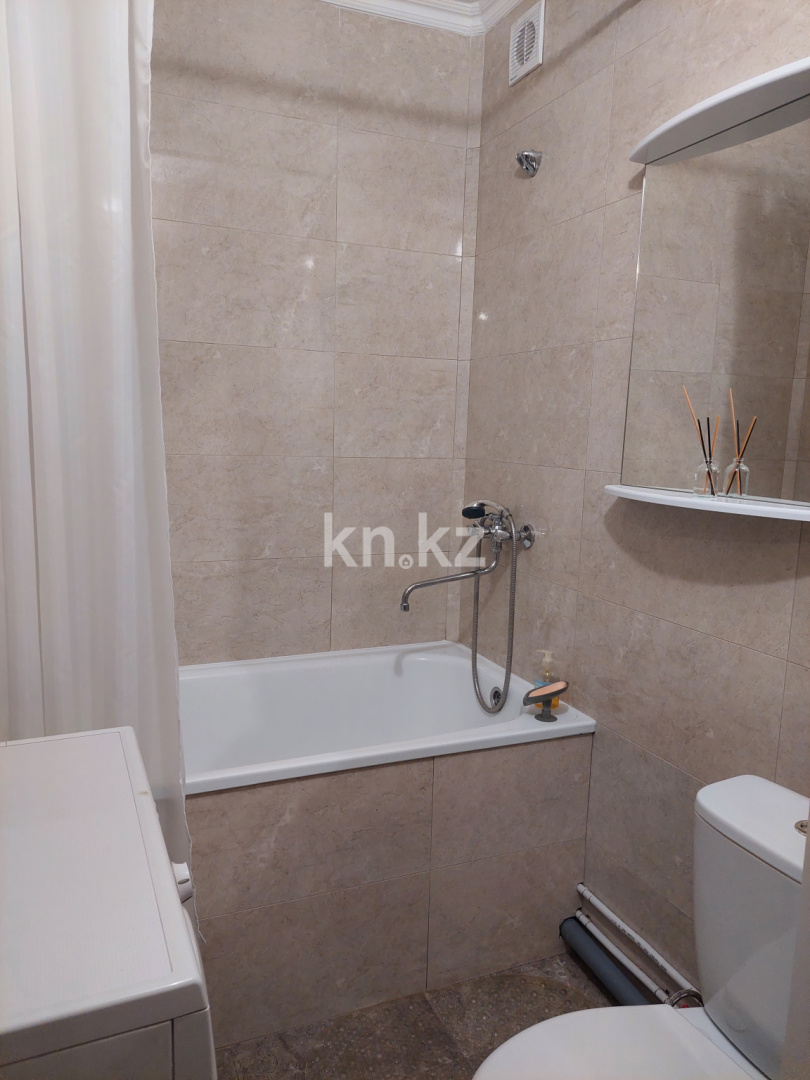 Аренда 1-комнатной квартиры посуточно, 33 м², ул. Тимирязева, дом  185 в Усть-Каменогорске - фото 2