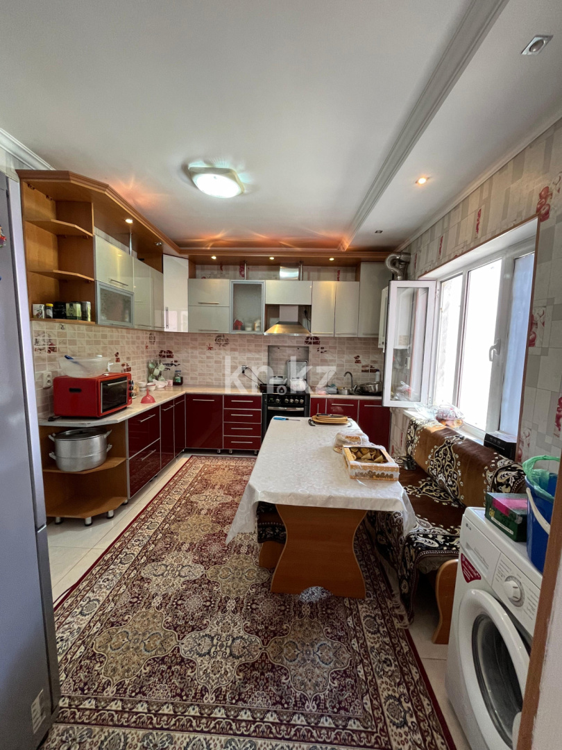 Продажа 5-комнатного дома, 210 м², ул. Молдабаева, дом  1111 в Шымкенте - фото 5