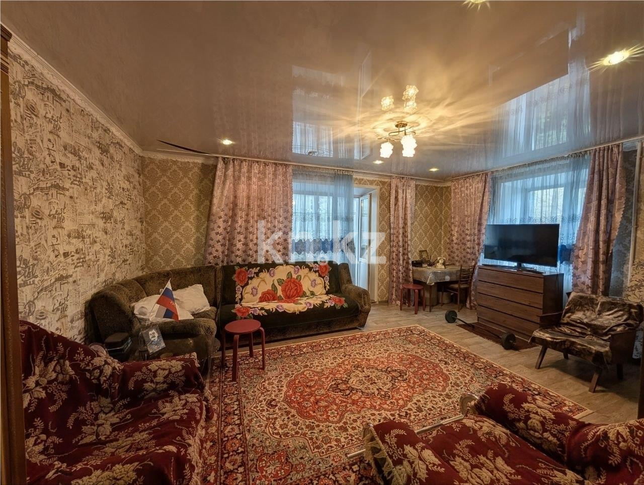 Продажа 5-комнатной квартиры, 90 м² в Караганде