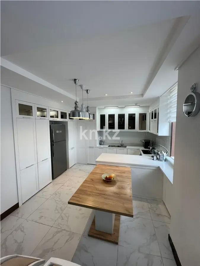 Продажа 4-комнатной квартиры, 110 м², пр. Кабанбай батыра, дом  43г в Астане - фото 4