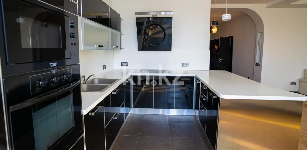 Продажа 4-комнатной квартиры, 150 м² в Алматы - фото 2