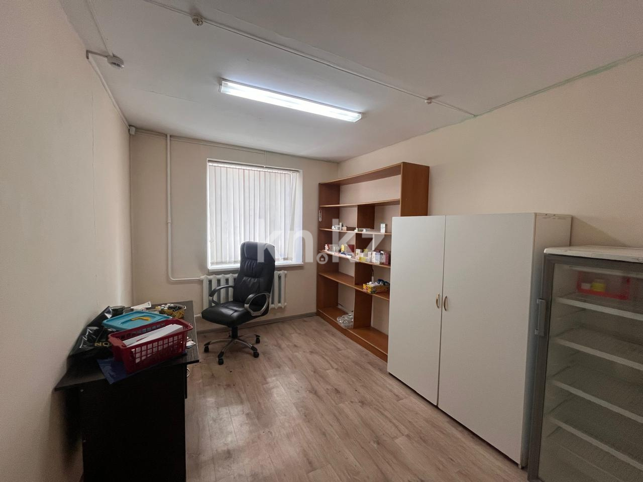 Продажа , 47 м², мкр-н Восток-3, дом  20 в Караганде - фото 11