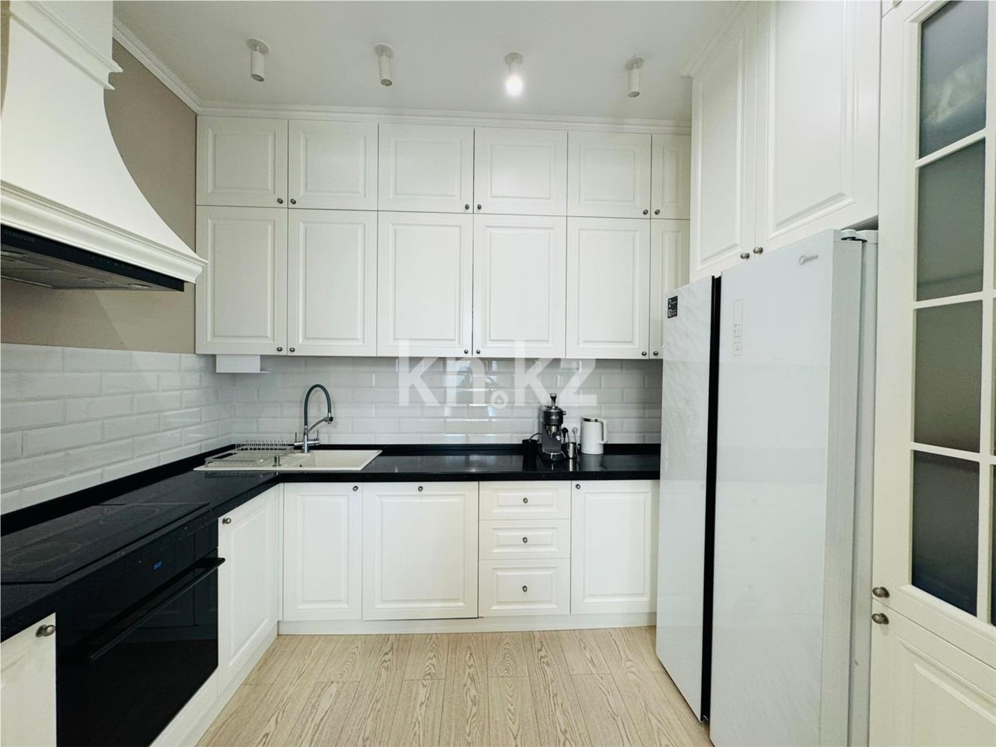 Продажа 4-комнатной квартиры, 96 м², пр. Мангилик Ел в Астане - фото 11