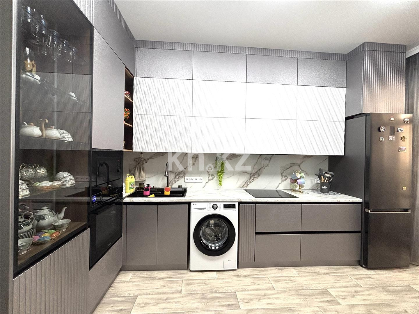 Продажа 2-комнатной квартиры, 67 м², 218 учетный квартал, дом  155 в Караганде - фото 13