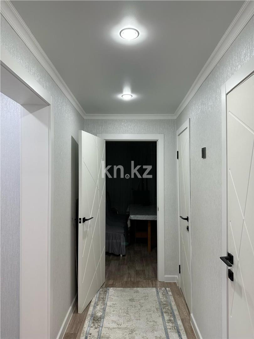 Продажа 3-комнатной квартиры, 64 м², мкр. Восток-3 в Караганде - фото 9