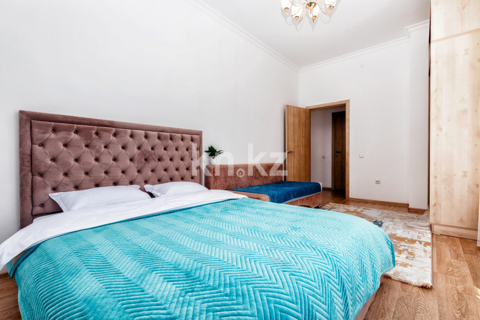 Аренда 2-комнатной квартиры посуточно, 75 м², пр. Кабанбай батыра, дом  60а/2 в Астане - фото 6