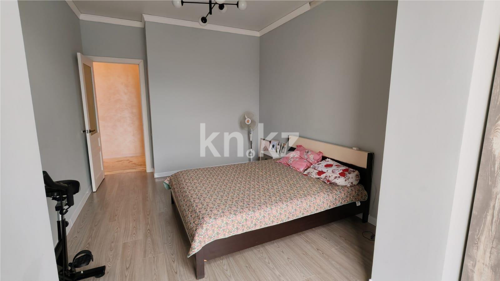 Продажа 3-комнатной квартиры, 59 м², ул. Муканова в Караганде - фото 9