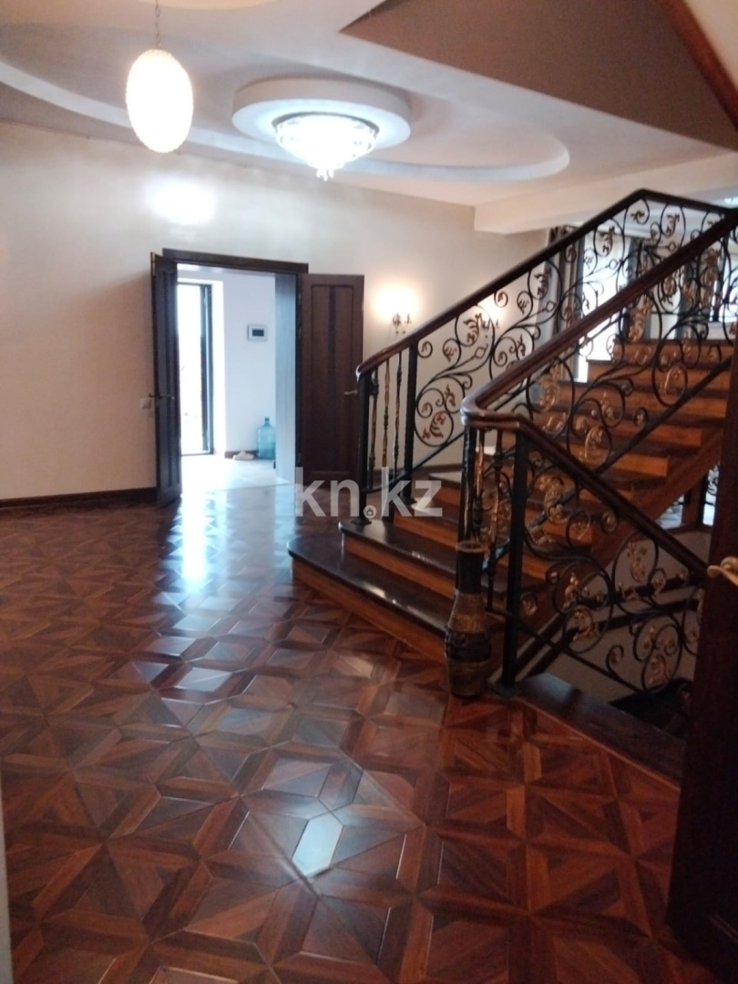 Продажа 7-комнатного дома, 500 м² в Алматы - фото 3