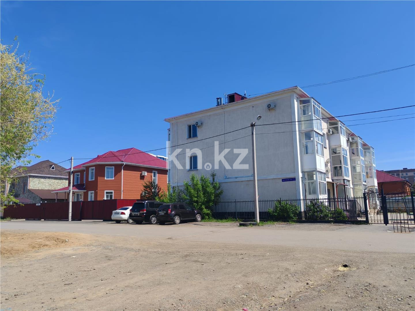 Продажа 4-комнатной квартиры, 98 м², ул. Муканова, дом  67/1 в Караганде - фото 15