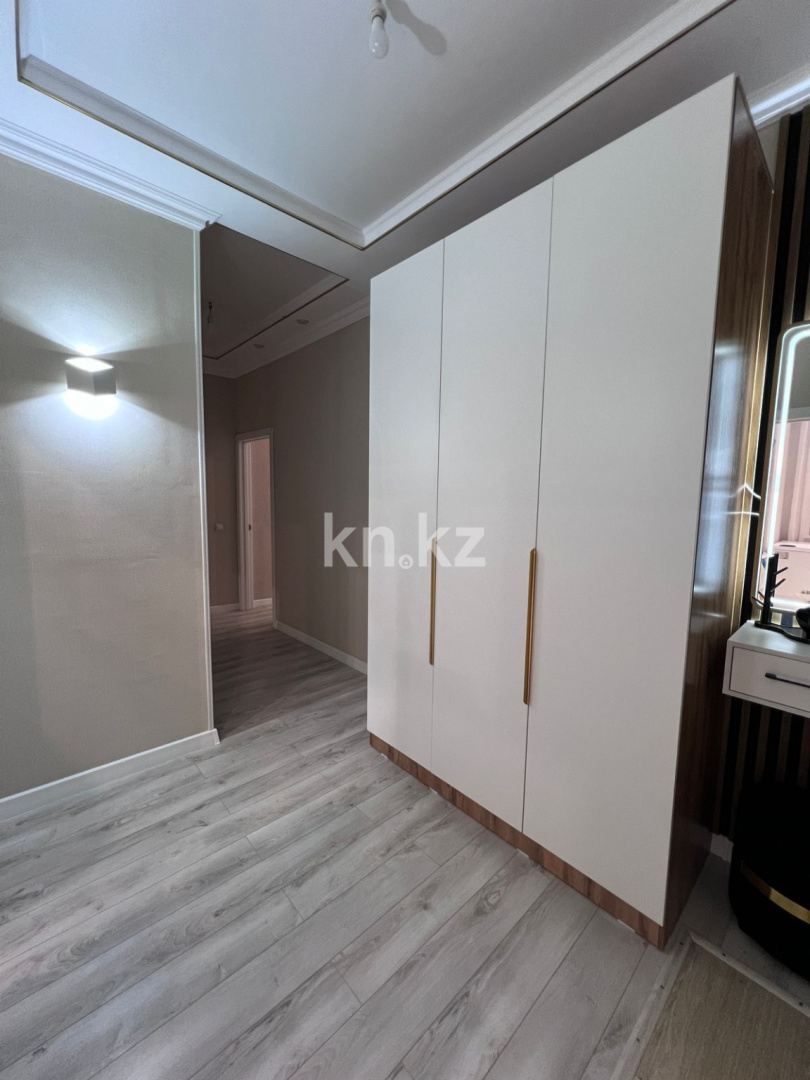 Продажа 3-комнатной квартиры, 74.7 м², ул. Дюсембекова, дом  44/2 в Караганде - фото 12