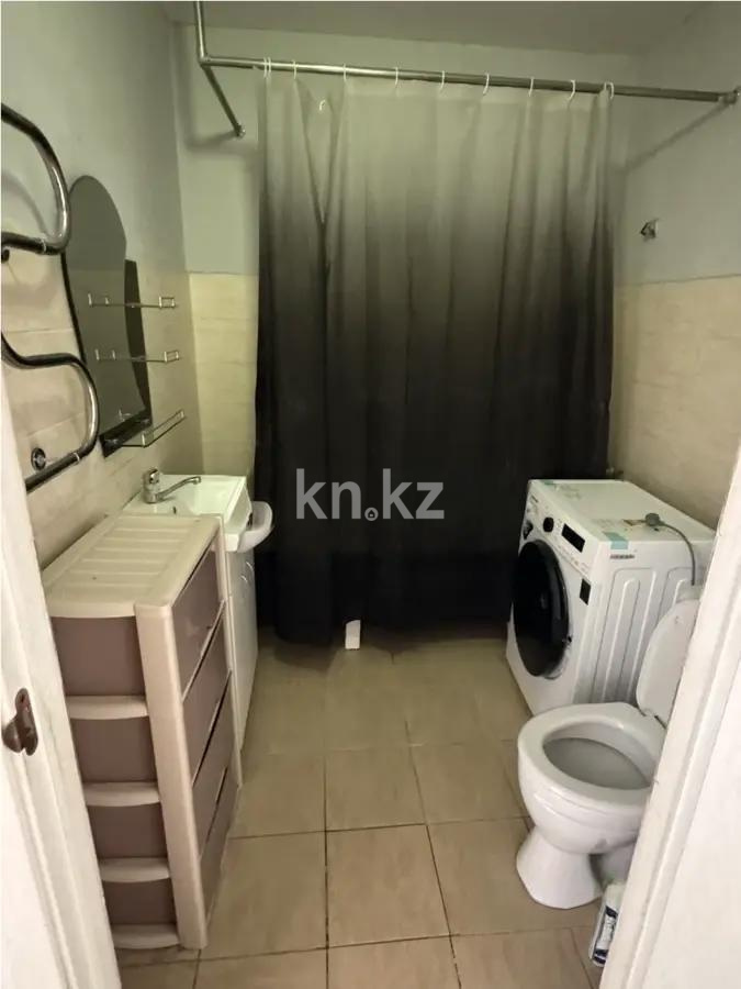 Продажа 1-комнатной квартиры, 40.2 м² в Алматы - фото 3