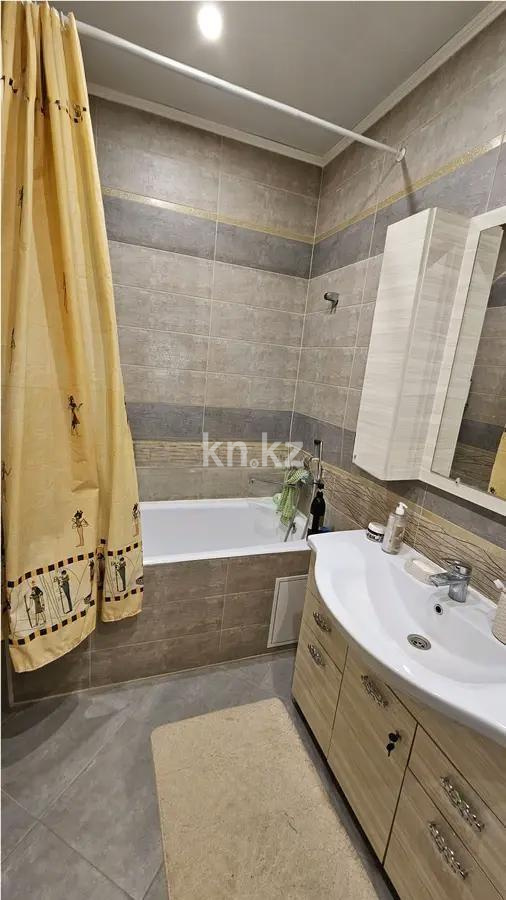 Продажа 1-комнатной квартиры, 40 м², ул. Сатпаева, дом  90/36 в Алматы - фото 3