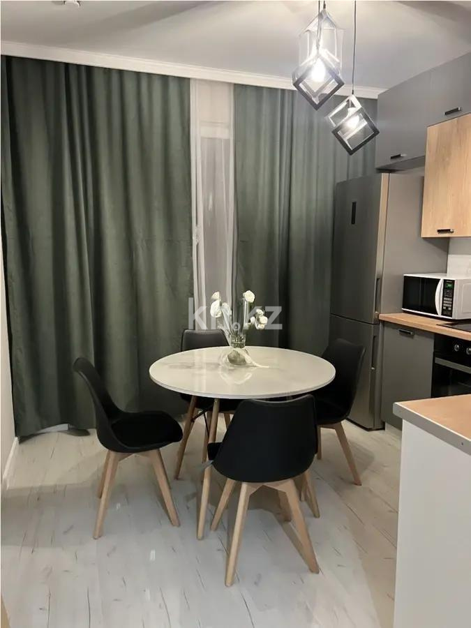 Продажа 1-комнатной квартиры, 43 м², пр. Райымбека, дом  210/7 в Алматы - фото 2