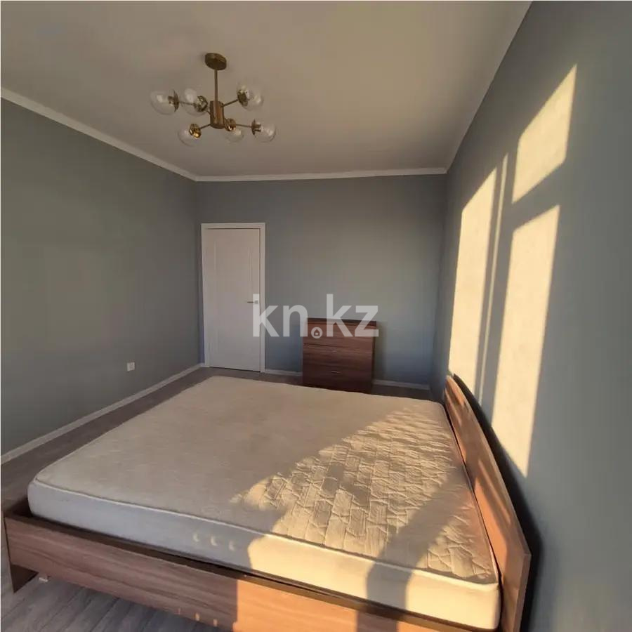Продажа 3-комнатной квартиры, 90 м², ул. Нажимеденова, дом  44а в Астане - фото 3