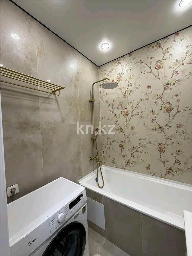 Продажа 2-комнатной квартиры, 65 м² в Астане - фото 4
