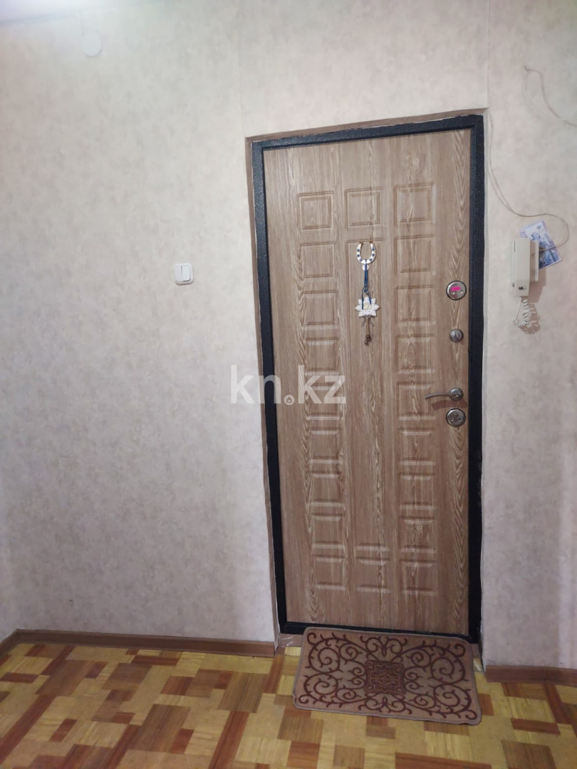 Продажа 2-комнатной квартиры, 43 м², мкр-н 16, дом  25 в Караганде - фото 12