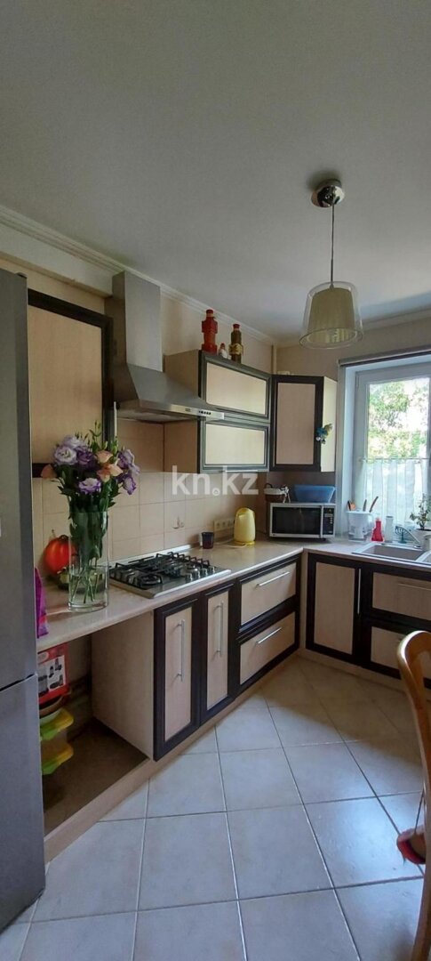 Продажа 4-комнатной квартиры, 74.1 м² в Алматы - фото 5