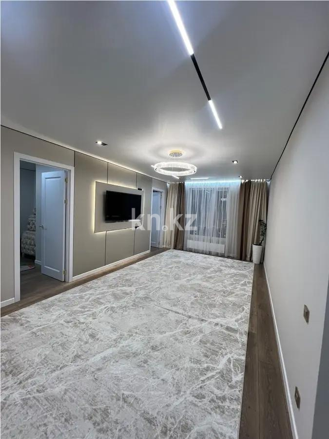 Продажа 3-комнатной квартиры, 72 м², ул. Караменде Би Шакаулы, дом  13 стр в Астане